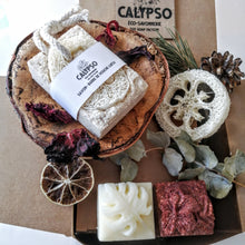 Charger l'image dans la galerie, COFFRET LUFFA - HIBISCUS ET COCO - Calypso Éco-savonnerie