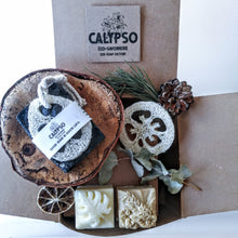Charger l'image dans la galerie, COFFRET LUFFA - CHARBON ACTIVÉ - Calypso Éco-savonnerie