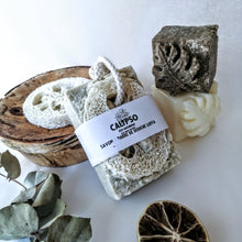 Charger l'image dans la galerie, COFFRET LUFFA - EUCALYPTUS - Calypso Éco-savonnerie
