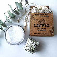 Charger l'image dans la galerie, LINGETTES DÉMAQUILLANTES en fibre de bambou - Soft eye make up remover bamboo wipes - Calypso Éco-savonnerie
