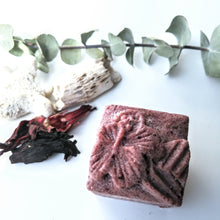 Charger l'image dans la galerie, SHAMPOOING SOLIDE - HIBISCUS ET COCO  Shampoo bar - Calypso Éco-savonnerie

