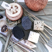 Charger l'image dans la galerie, VOTRE COFFRET PARFAIT POUR LA DOUCHE - Calypso Éco-savonnerie
