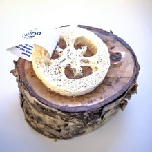 Charger l'image dans la galerie, SAVONNIERS - porte savon en bois tourné - Soap Dish - Calypso Éco-savonnerie
